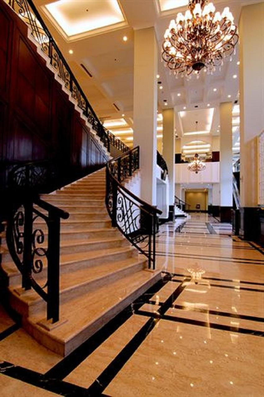 Royal Kuningan Hotel Jakarta Luaran gambar